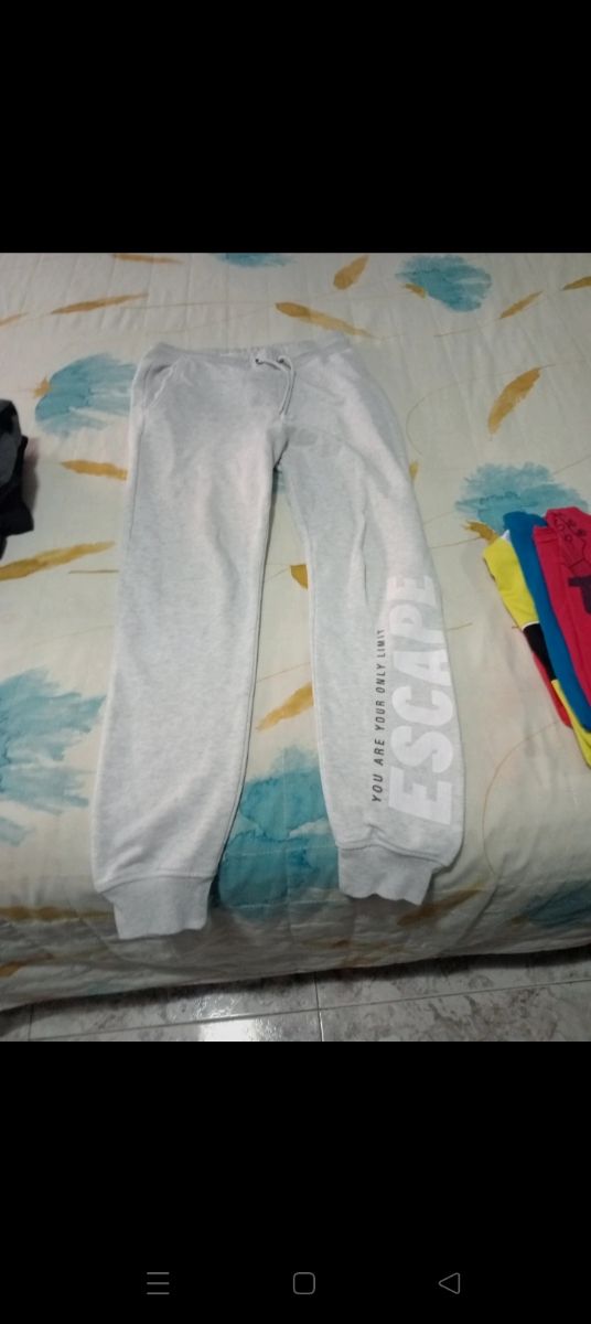 Lote Ropa Niño 5 camisetas y 3 pantalones