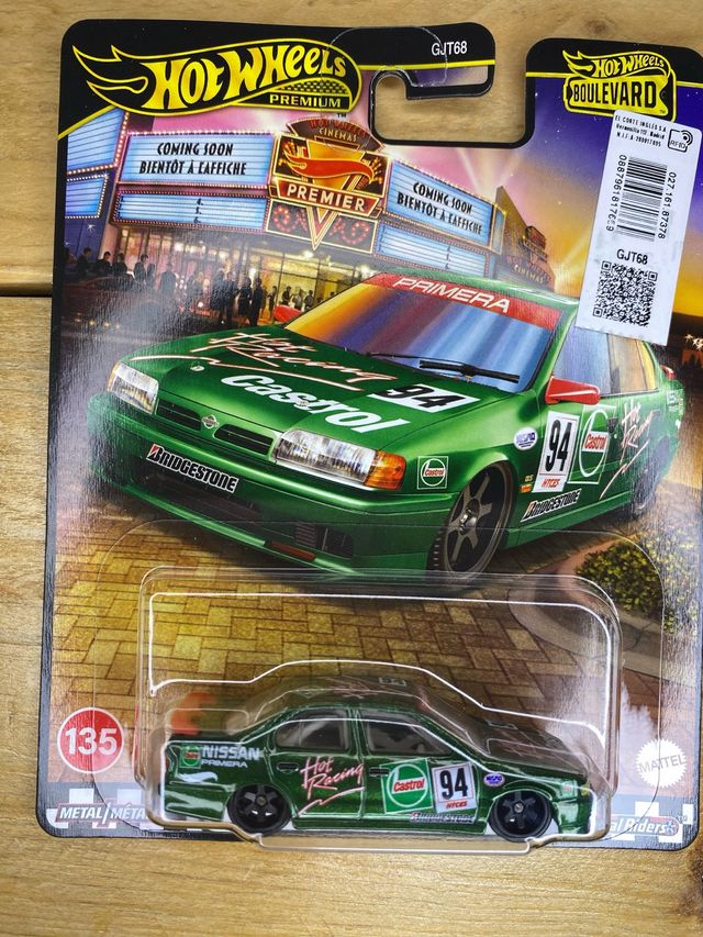 Hot Wheels Boulevard '94 Nissan Primera