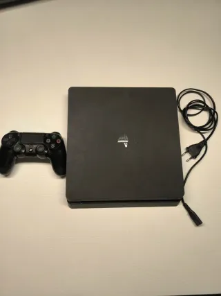 PS4 Slim 1TB Negra con Mando y Cables