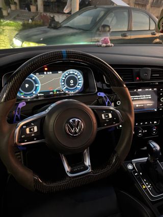 Volkswagen Golf 7.5 GTE 204cv