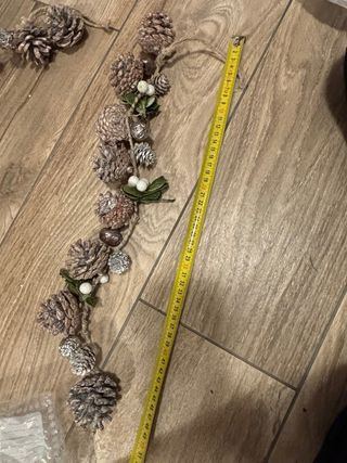 Coppia decorazioni con pigne