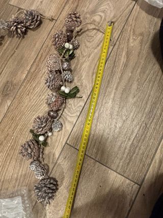 Coppia decorazioni con pigne