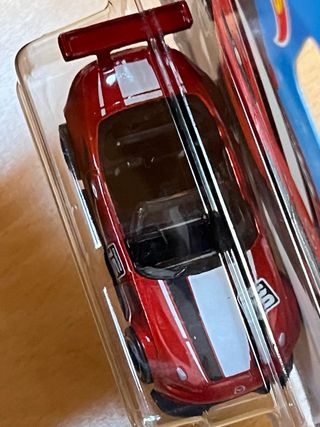 Hot Wheels '15 Mazda MX-5 Miata