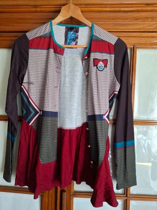 Chaqueta Poupée Chic  T.40, nueva!!!