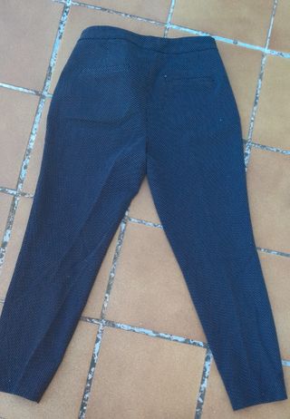 Pantalón ZARA negro topitos T.36