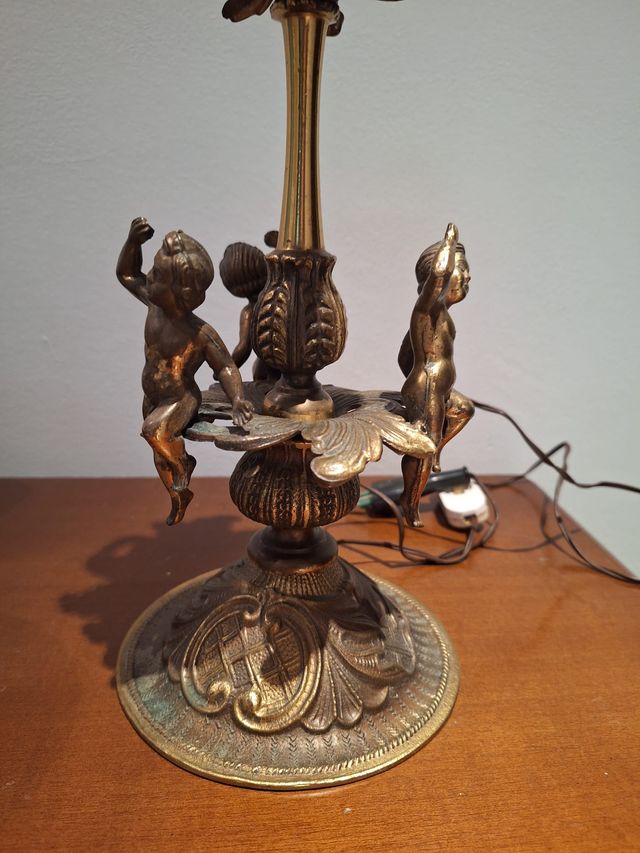 Lampada ottone vintage con putti