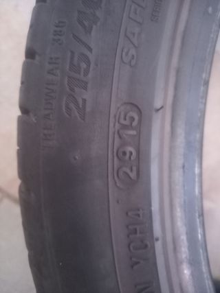Neumático Kumho Ecsta 215/40R16 86W