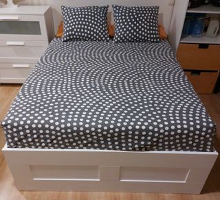Cama Matrimonio Ikea Madera y colchón 