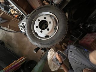 Ruedas Camión Continental Hybrid HD3 205/75 R17.5