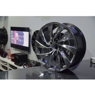 Juego de 4 Llantas 17 CC Arteon Hyper Silver VW025