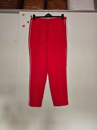 Pantalones sport rojos