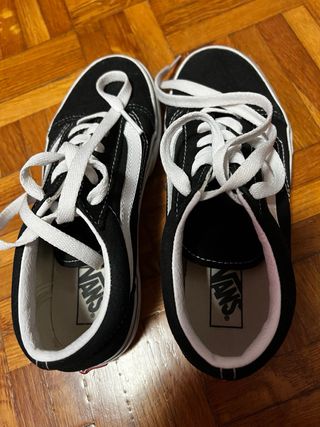 Zapatillas Vans Negras Talla 34. Negociables!