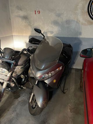Moto Suzuki Burgman 200