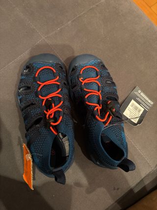 Zapatos Niños Azul y Rojo TALLA 30