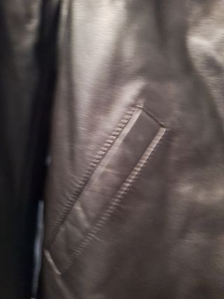 Chaqueta de Piel Negra