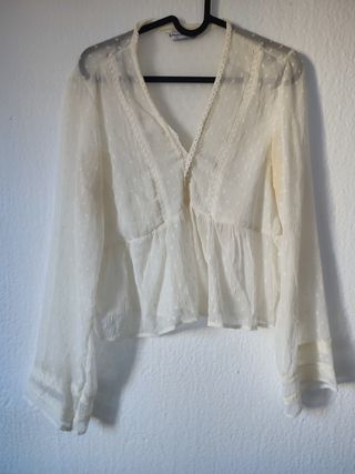 Blusa Stradivarius Blanca nueva