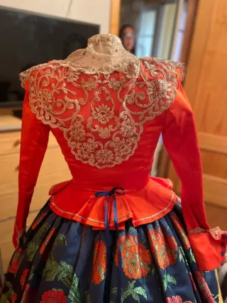 Traje de fallera azul