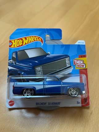 Hot Wheels '83 Chevy Silverado