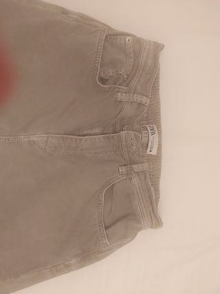Pantalón vaquero verde talla S