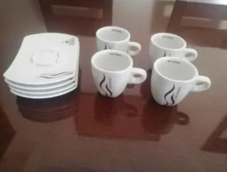Juego 4 Tazas Café Porcelana NUEVO 