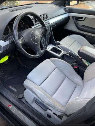 Audi A4 2004 sline
