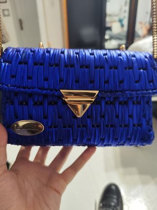 Bolso de fiesta azul y dorado