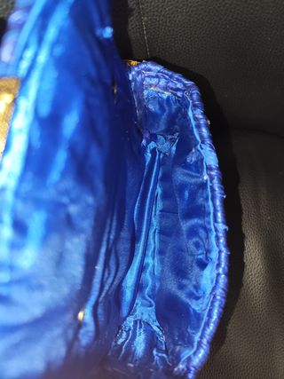 Bolso de fiesta azul y dorado