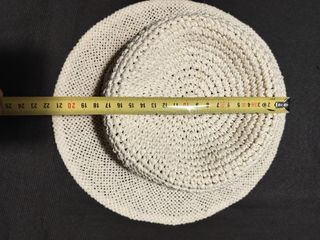 Sombrero de rafia blanco