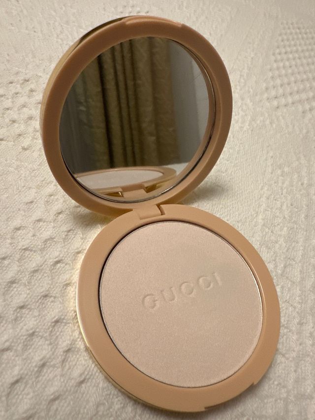 Gucci Glow Highlighter Polvos Iluminadores
