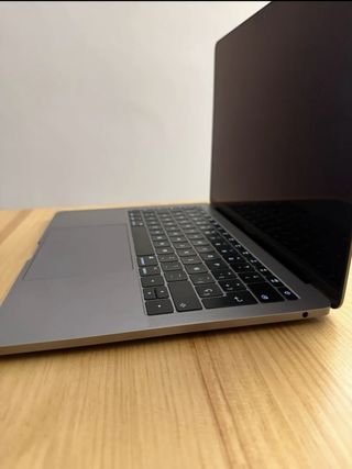 MacBook Pro 2017 256GB i5 2.3 GHz
