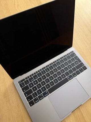 MacBook Pro 2017 256GB i5 2.3 GHz