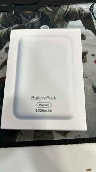 BATERIA EXTERNA MAGNETICA 5000MAH