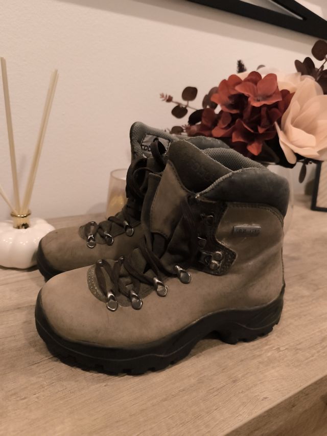 Botas de montaña Gore-Tex marrones/grises