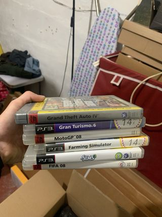 PS3 + 2 mandos + 6 juegos