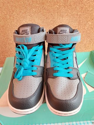 Scarpe Nike SB Mid Grigio Viola