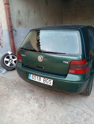 Volkswagen Golf 2000