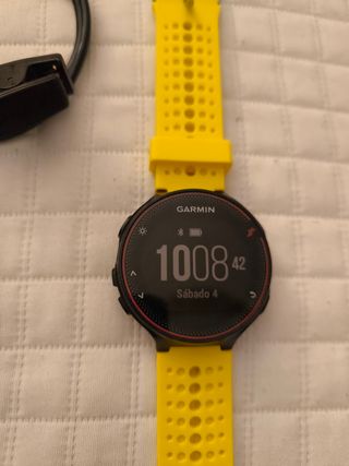 Garmin Forerunner 235