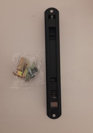Cierre embutido aluminio puerta/ventana