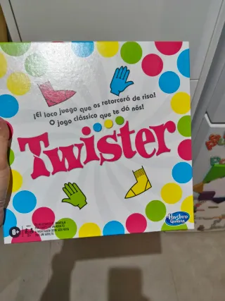 Gioco da tavolo Twister Hasbro