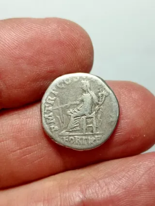 Moneda romana denario Trajano FORTRED plata 