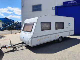 Caravana Knaus 500 Sport, 
muy cuidada, poco uso.