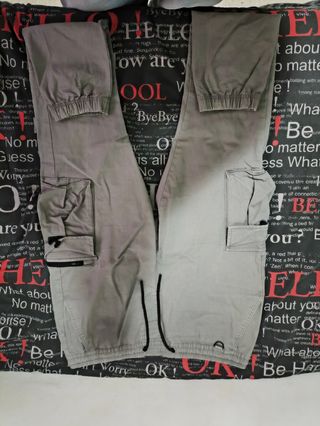 Pantalones cargo grises Primark