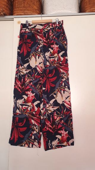 Pantalones this film's a must