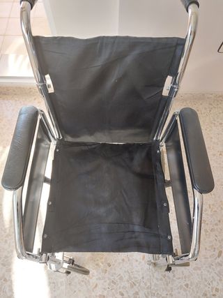 Silla de ruedas plegable