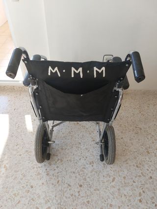 Silla de ruedas plegable