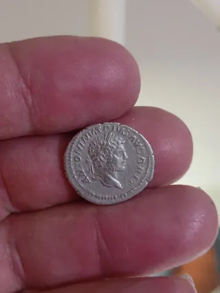 Denario romano Caracalla plata
