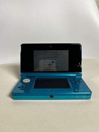 Nintendo 3DS Azul + Cargador y Lápiz