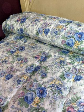 Edredón floral cama 80cm