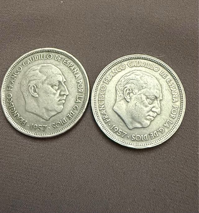 2 Monedas 50 Ptas 1957