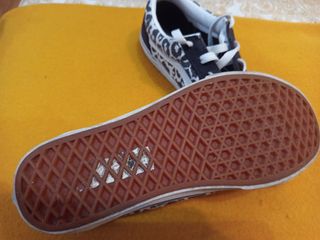 Vans Animal Print Talla 38.5 Nuevas, puestas 1 vez